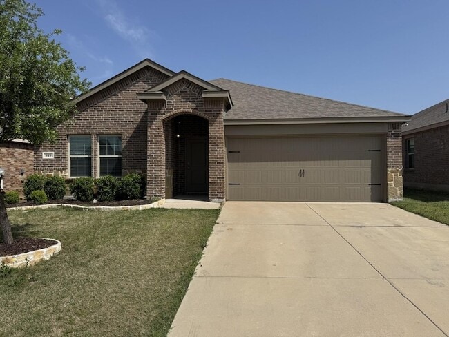 929 Alton Dr