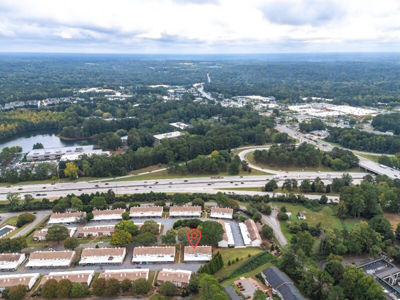 151 Old Ferry Way in Roswell, GA - Building Photo