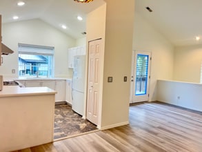 22715 4th Ave W in Bothell, WA - Building Photo - Building Photo