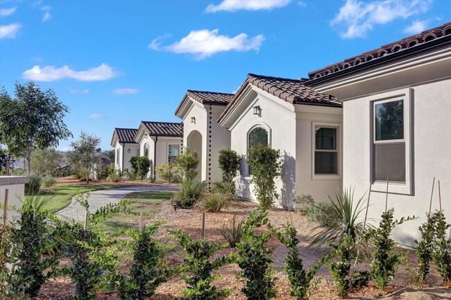 property at 5748 Lake Vista Dr