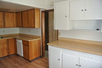 510 Hiawatha St in Minot, ND - Building Photo - Building Photo