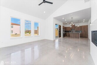 4509 22nd Pl in Lubbock, TX - Building Photo - Building Photo