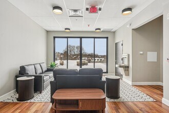 Dutchtowne Pointe in Easton, PA - Building Photo - Building Photo