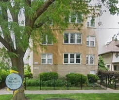 4860 W Warner Ave in Chicago, IL - Building Photo