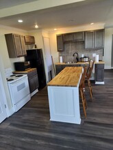 1033 State Ave, Unit 1 in Cincinnati, OH - Building Photo - Building Photo