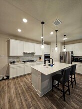 138 Sugarberry Dr in Mustang Ridge, TX - Building Photo - Building Photo