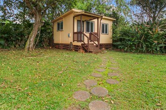 2239 California Ave in Wahiawa, HI - Building Photo - Building Photo