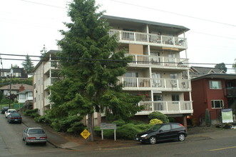 Riveria West in Seattle, WA - Foto de edificio - Other