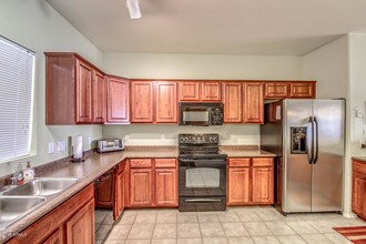 920 E Devonshire Ave-Unit -3032 in Phoenix, AZ - Building Photo - Building Photo