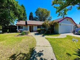 100 Bittercreek Dr in Folsom, CA - Building Photo