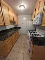 1852 N Wilton Pl, Unit 5 in Los Angeles, CA - Building Photo