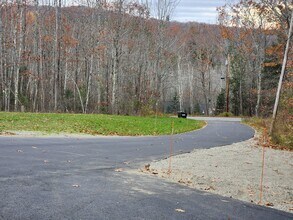 153 Clark Rd, Unit A in Winterport, ME - Building Photo - Building Photo