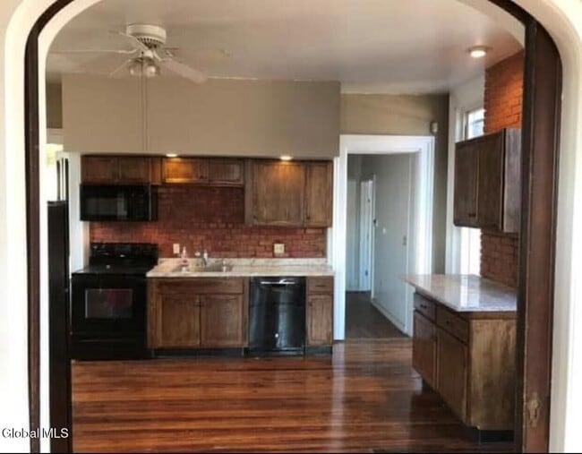 property at 821 23rd St