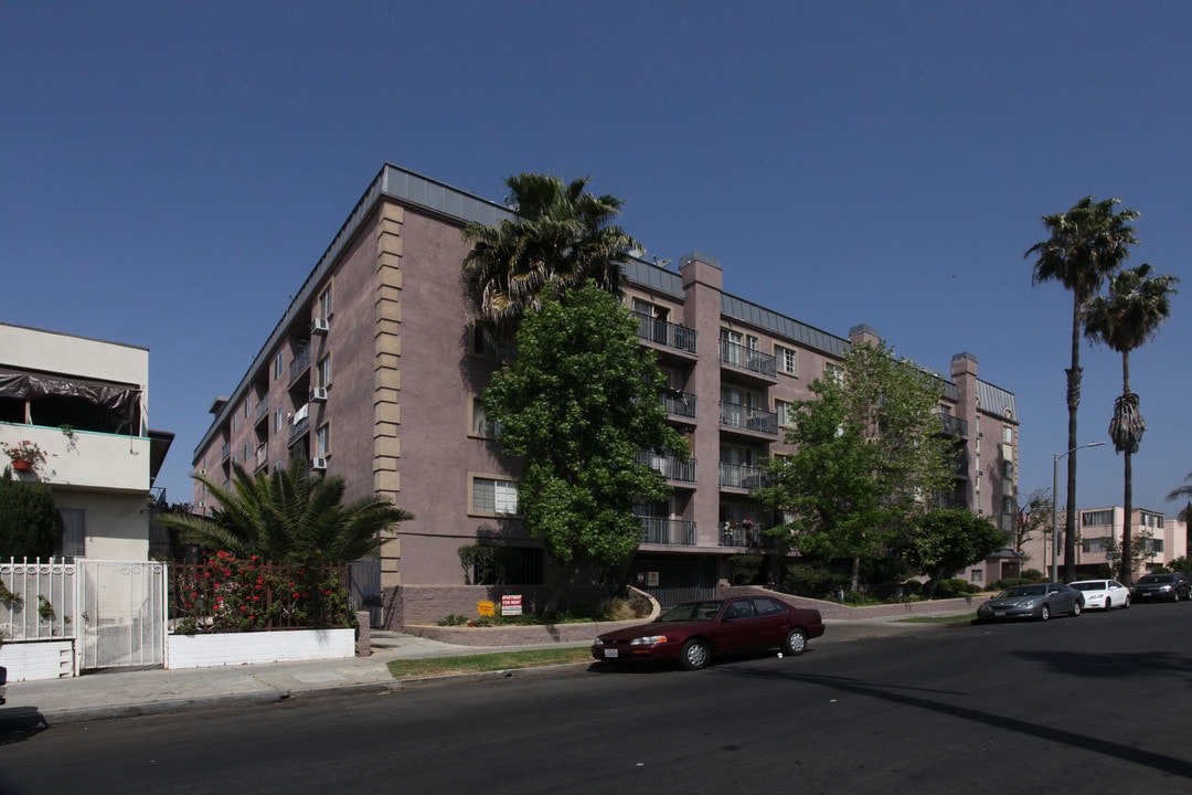 Kingsley Court in Los Angeles, CA - Building Photo