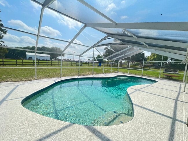 property at 4213 Plymouth Sorrento Rd