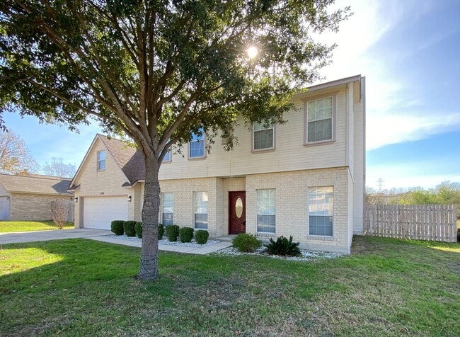 7100 Misty Ridge Dr in Converse, TX - Building Photo - Building Photo