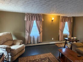 6 Glenmere Ave, Unit 4 in Florida, NY - Building Photo