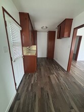 6816 Fishburn Ave in Bell, CA - Foto de edificio - Building Photo