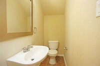 2206 Naomi St photo'