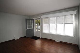 375 Elm Ave in Kingston, PA - Building Photo - Building Photo