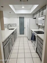 222 W Brown Rd in Mesa, AZ - Building Photo - Building Photo