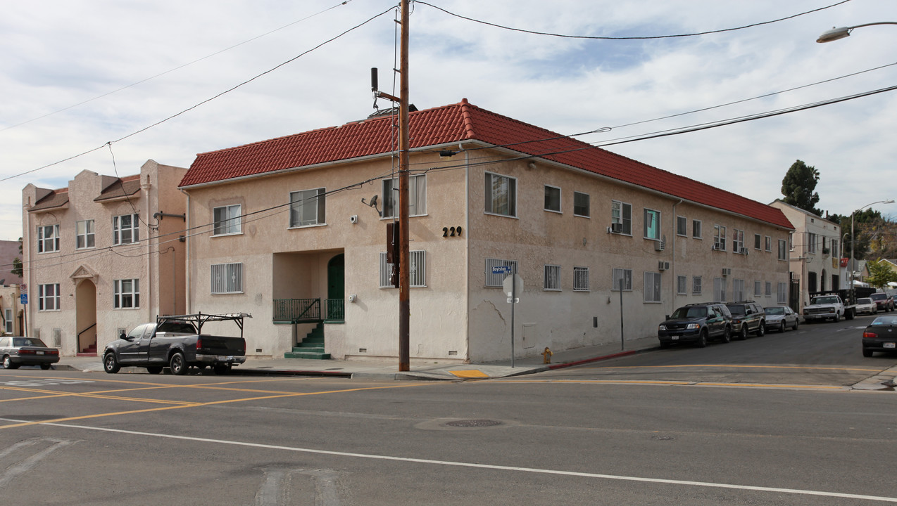 229 N Boylston St in Los Angeles, CA - Building Photo