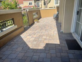 9 Theater Ln in Aliso Viejo, CA - Building Photo