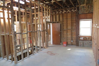 2245 33rd St in Astoria, NY - Building Photo - Interior Photo