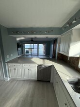 1540 Riverside Dr in Titusville, FL - Foto de edificio - Building Photo