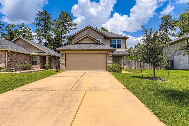 1352 Winding Willow Dr