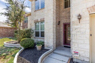 8922 Weimer Forest in Helotes, TX - Building Photo - Building Photo