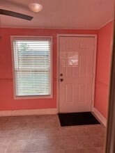8923 Tropical Palm Way in Port Richey, FL - Foto de edificio - Building Photo