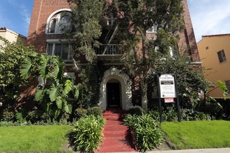 Cochran Apartments in Los Angeles, CA - Building Photo - Building Photo