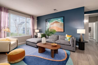 Knightsbridge at Stoneybrook in Orlando, FL - Foto de edificio - Interior Photo