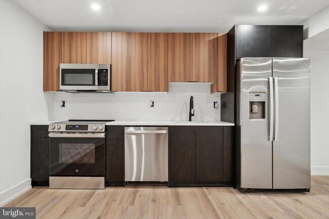 808 N 3rd St in Philadelphia, PA - Building Photo - Building Photo