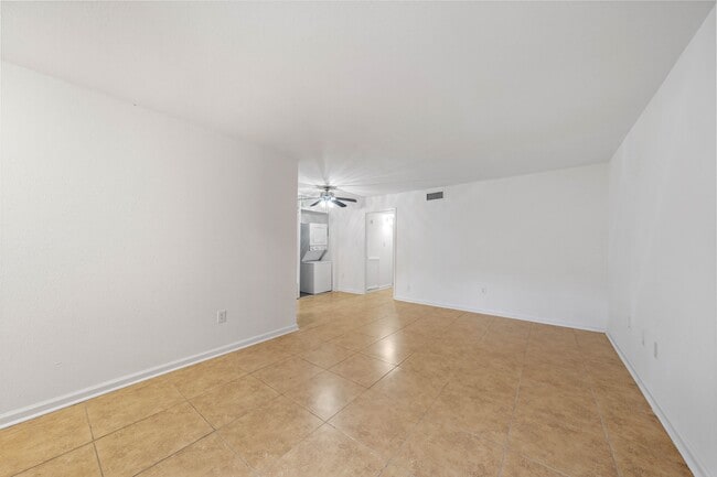 711 Holiday Dr in Galveston, TX - Building Photo - Building Photo