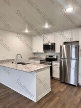 2101 Bobwhite Ct in Clovis, NM - Building Photo - Building Photo