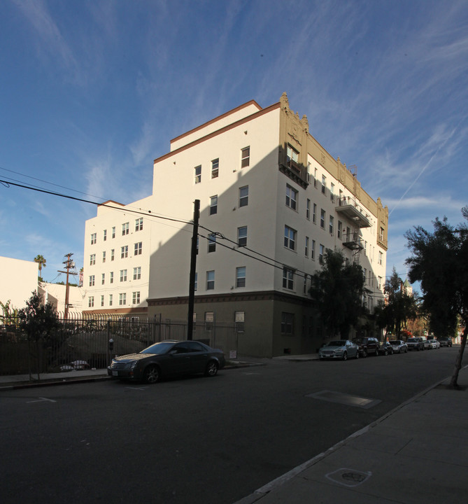 McCadden Apartments in Los Angeles, CA - Building Photo