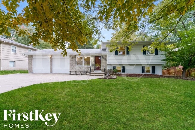 property at 6800 N Walrond Ave