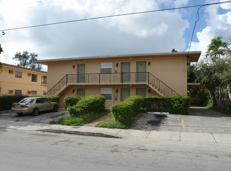 1780 SW 3rd St in Miami, FL - Building Photo