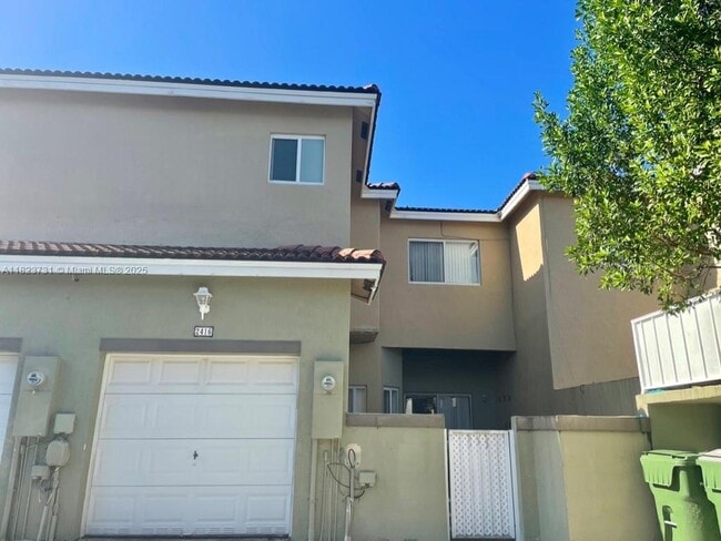 property at 2416 SE 19th Ct