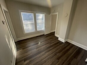305 Kennedy St in Raleigh, NC - Building Photo - Building Photo