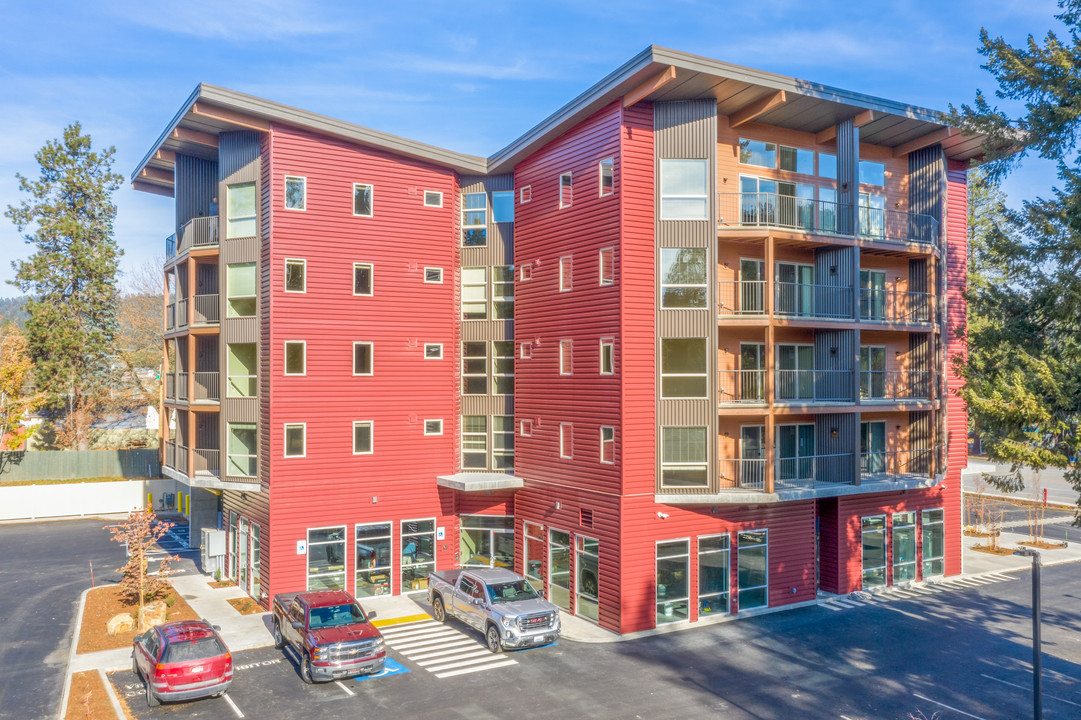 Lake Drive Lofts in Coeur d'Alene, ID - Building Photo