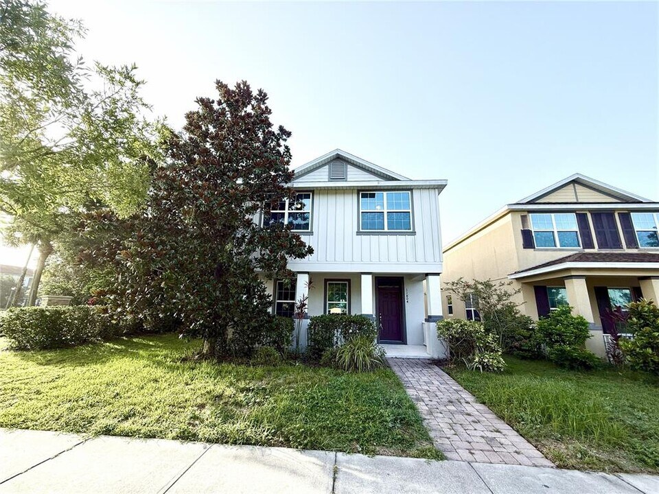 11804 Silverlake Park Dr in Windermere, FL - Building Photo