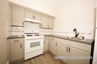 4 Chiswick Rd in Boston, MA - Building Photo - Building Photo
