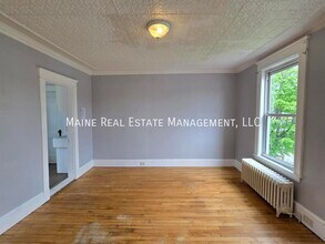 76 Spring St, Unit 3F in Lewiston, ME - Building Photo - Building Photo