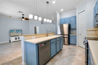 6522 Waverly Green Way in Naples, FL - Building Photo - Building Photo