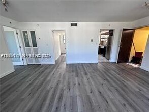 7740 Abbott Ave in Miami Beach, FL - Building Photo - Building Photo