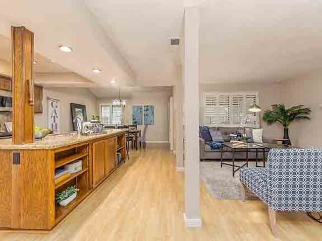 property at 10 Park W Ct