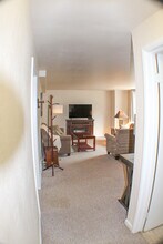 1902 E Avenue D, Unit 1902 and a half in Bismarck, ND - Building Photo - Building Photo
